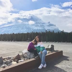 Meet your Posher, Madeleine